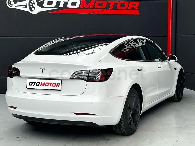 Usado Tesla Model 3 RWD 225 kW (306 CV) 2019 Eléctrico Berlina