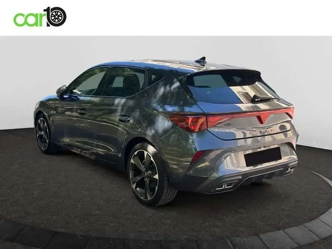 Usado Cupra Leon 150 CV (110 kW) 2025 Gris Utilitario