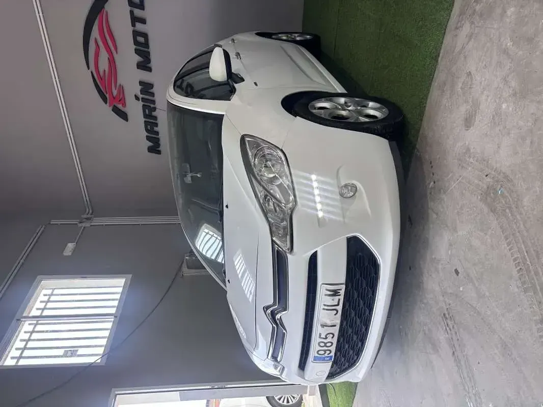Occasion Citroën C3 Exclusive 99 ch (72 kW) 2016 Blanc Citadine