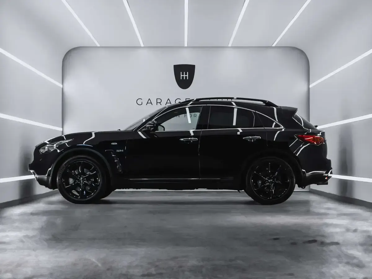 Usado Infiniti QX70 Premium 238 CV (175 kW) 2015 Negro SUV