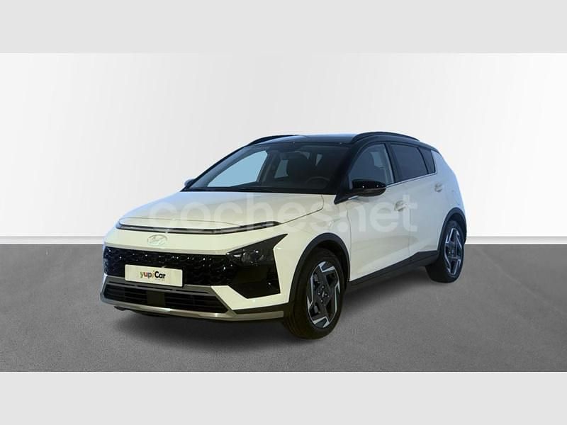 Usado Hyundai Bayon 100 CV (73 kW) 2025 Blanco SUV