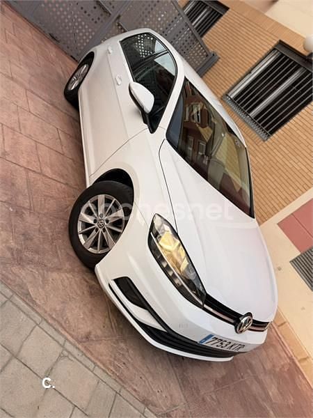Blanco Usado 2019 VW Golf VII Edition Berlina | 10.499 € (Buen precio) - Imagen 1/4