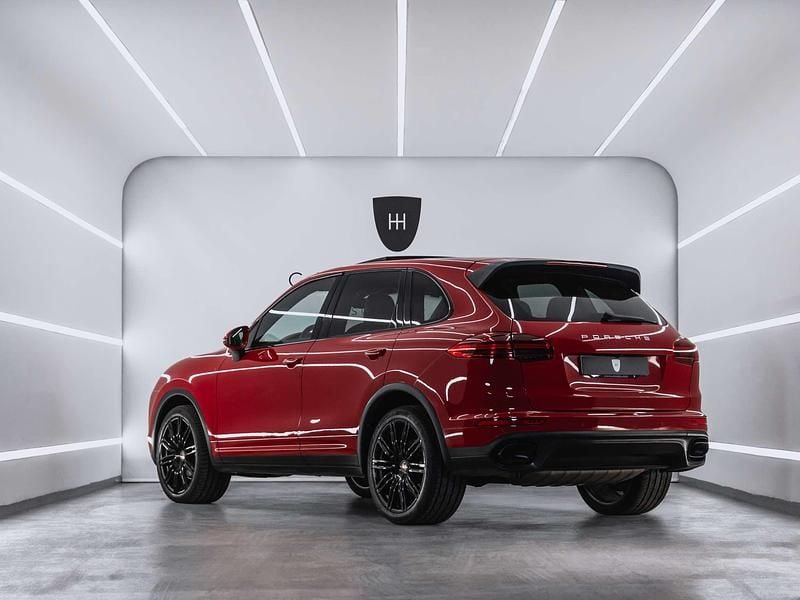 Usado Porsche Cayenne 262 CV (192 kW) 2015 Rojo SUV