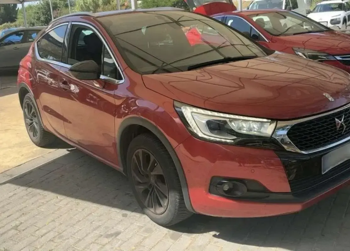 Usado DS Automobiles DS4 Style 120 CV (88 kW) 2016 SUV