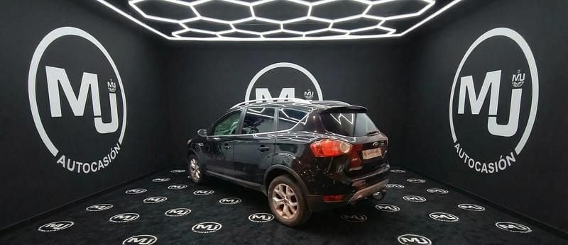 Usado Ford Kuga Titanium 136 CV (100 kW) 2009 Negro SUV