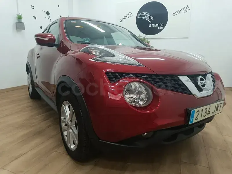 Usado Nissan Juke N-Connecta 115 CV (84 kW) 2017 Granate SUV