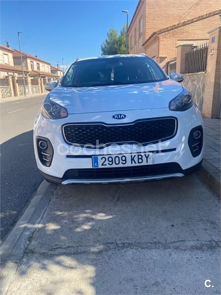 Blanco Usado 2017 Kia Sportage SUV | 14.000 € (Precio justo) - Imagen 1/4
