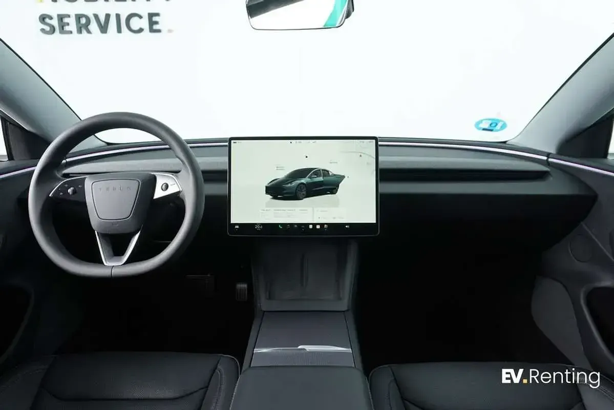Usado Tesla Model 3 RWD 188 kW (256 CV) 2024 Gris Berlina