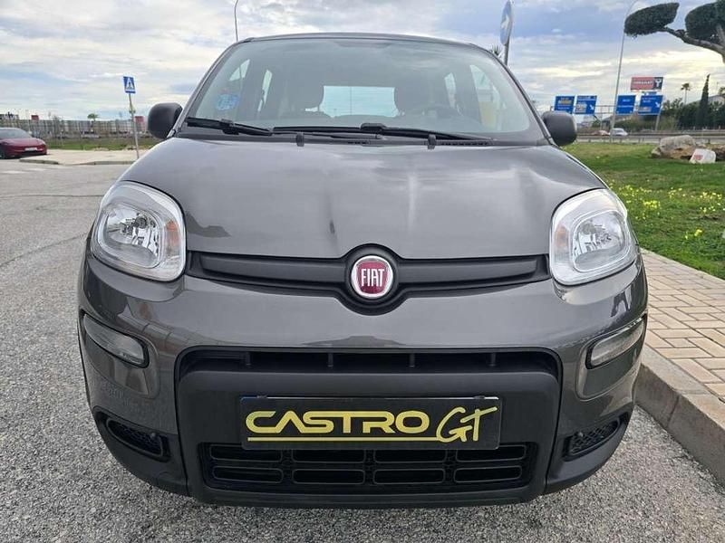 Usado Fiat Panda Comfort 69 CV (50 kW) 2023 Gris Utilitario
