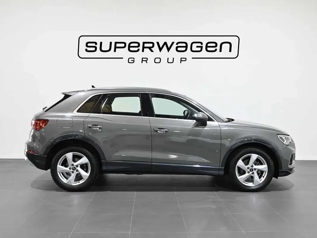 Usado Audi Q3 Advanced Plus 150 CV (110 kW) 2023 Gris SUV