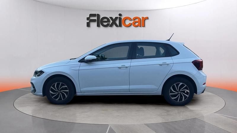 Usado VW Polo Life 95 CV (69 kW) 2023 Blanco Utilitario
