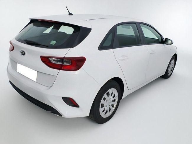 Usado Kia Ceed 120 CV (88 kW) 2020 Blanco Utilitario