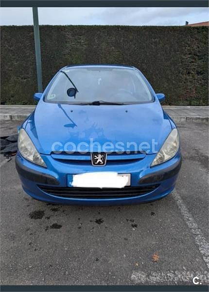 Usado Peugeot 307 110 CV (80 kW) 2003 Azul Berlina