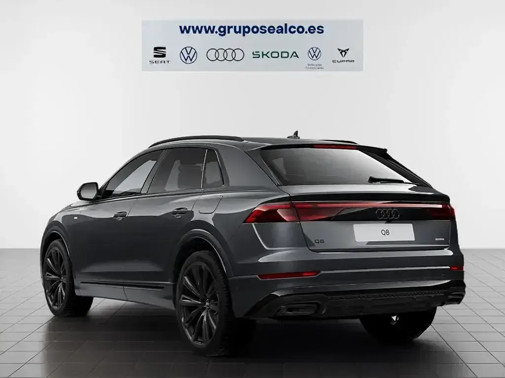 Nuevo Audi Q8 Premium 394 CV (289 kW) 2026 Gris SUV