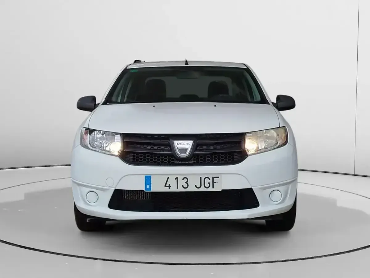 Usado Dacia Logan Ambiance 90 CV (66 kW) 2015 Blanco Berlina