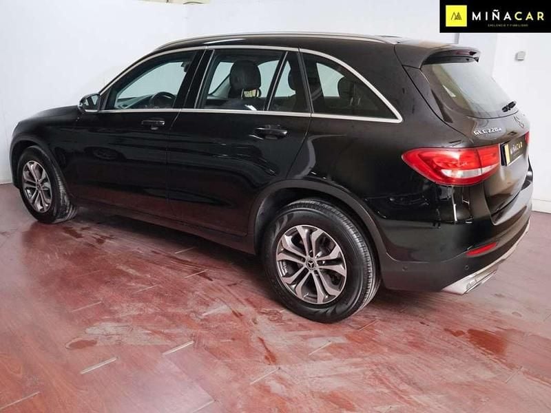 Usado Mercedes GLC220 170 CV (125 kW) 2018 Negro SUV