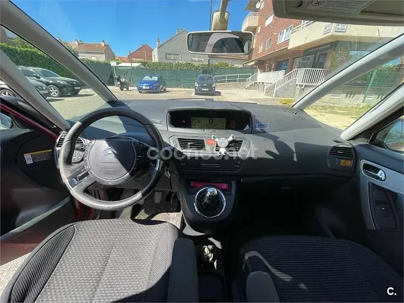 Usado Citroën C4 Picasso Seduction 112 CV (82 kW) 2012 Rojo Monovolumen
