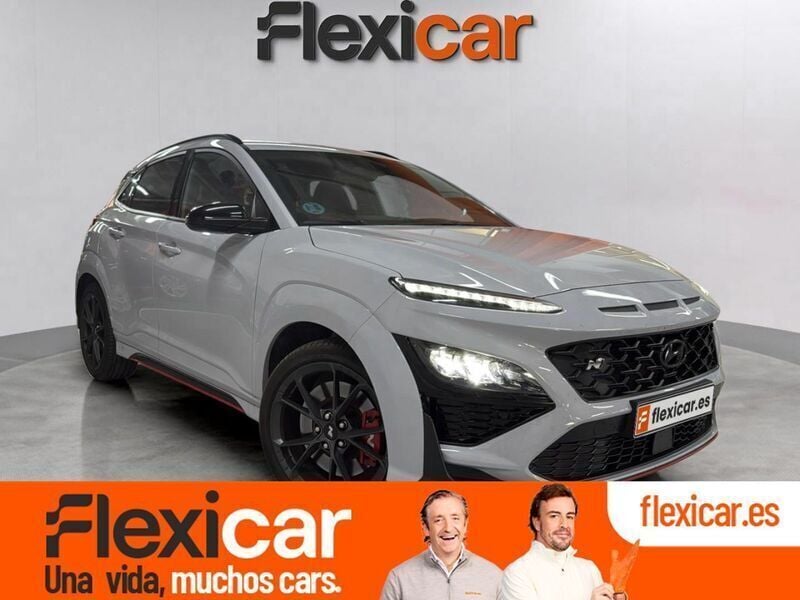 Gris Usado 2021 Hyundai Kona SUV | 30.490 € (Precio justo) - Imagen 1/4