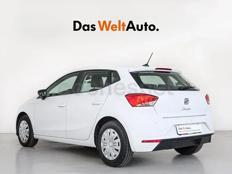Usado Seat Ibiza Reference 80 CV (58 kW) 2022 Blanco Utilitario