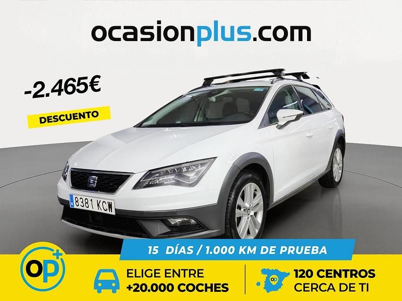 Usado Seat Leon 4Drive 184 CV (135 kW) 2017 Blanco Familiar