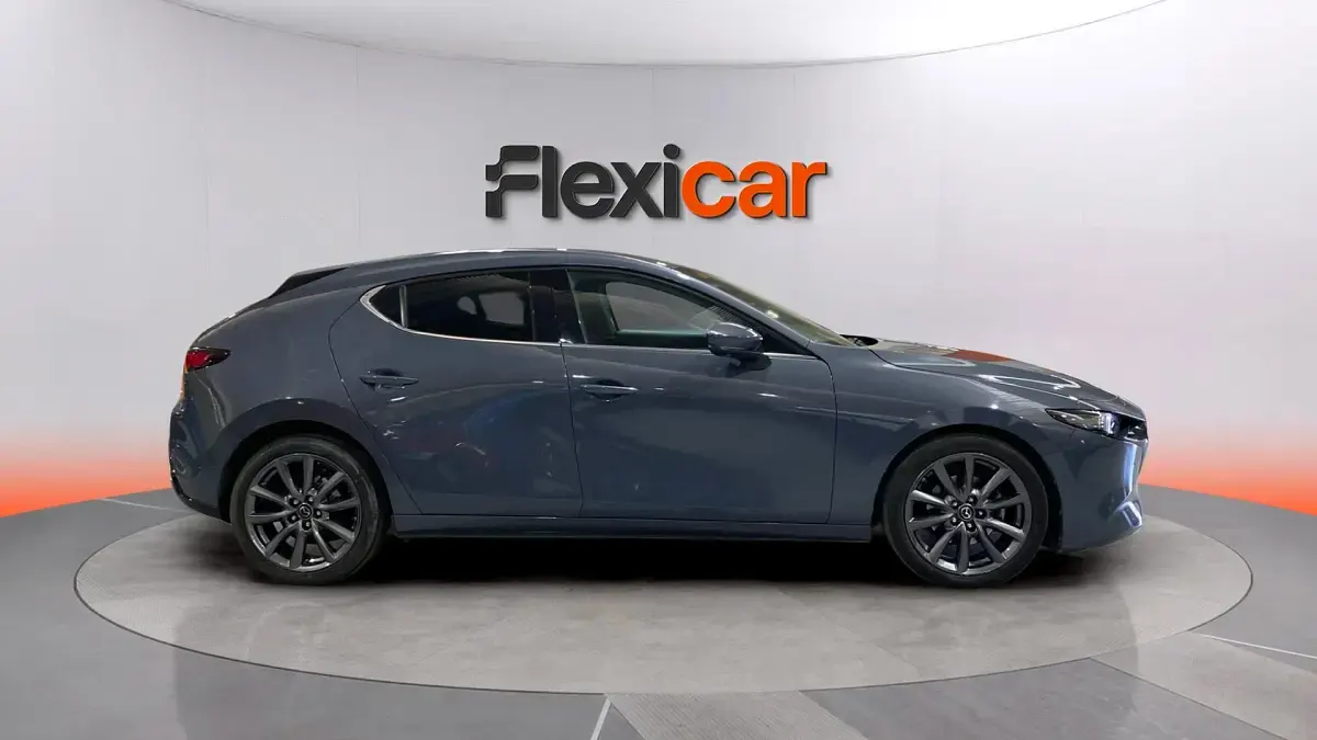 Usado Mazda 3 122 CV (89 kW) 2021 Gris Berlina