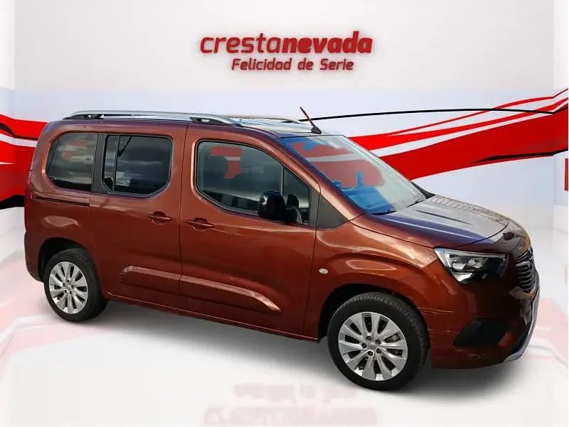 Usado Opel Combo Life Business 102 CV (75 kW) 2022