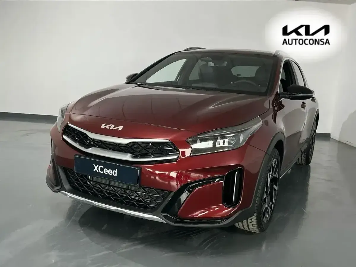 Nuevo Kia XCeed Style 115 CV (84 kW) 2025 Rojo SUV