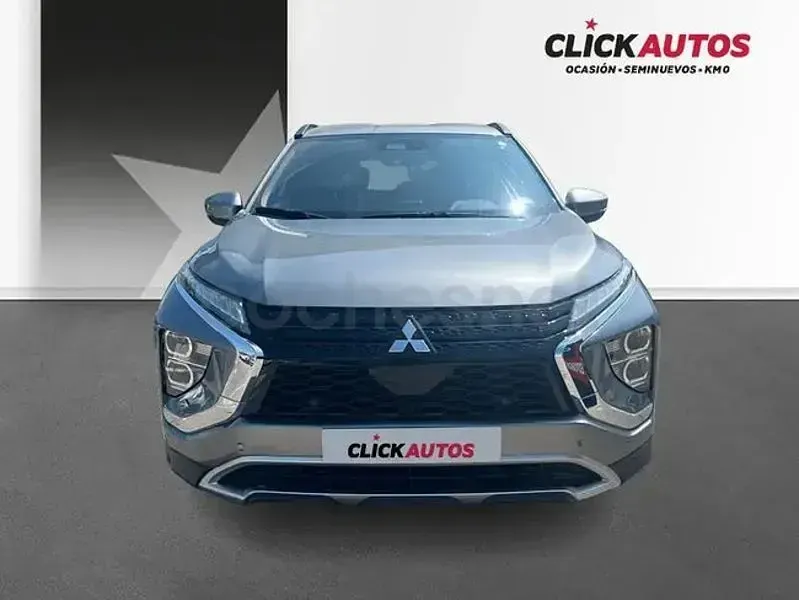 Usado Mitsubishi Eclipse Cross 188 CV (138 kW) 2023 Gris / plata SUV