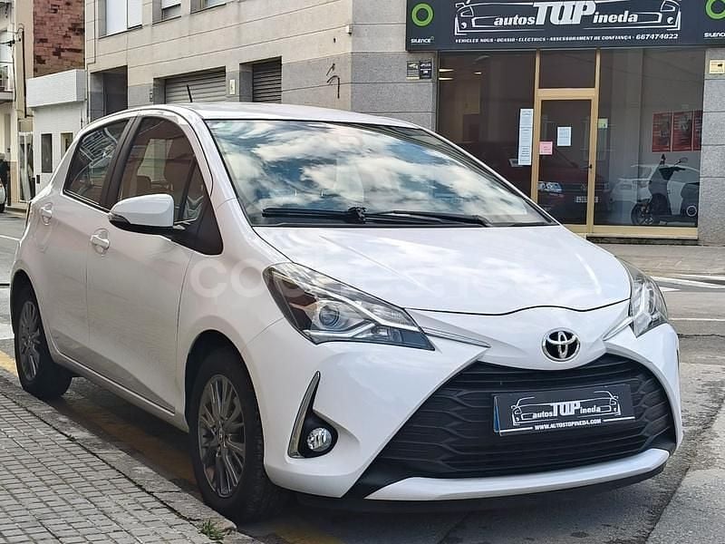 Blanco Usado 2019 Toyota Yaris Active Berlina | 13.990 € (Precio justo) - Imagen 1/4