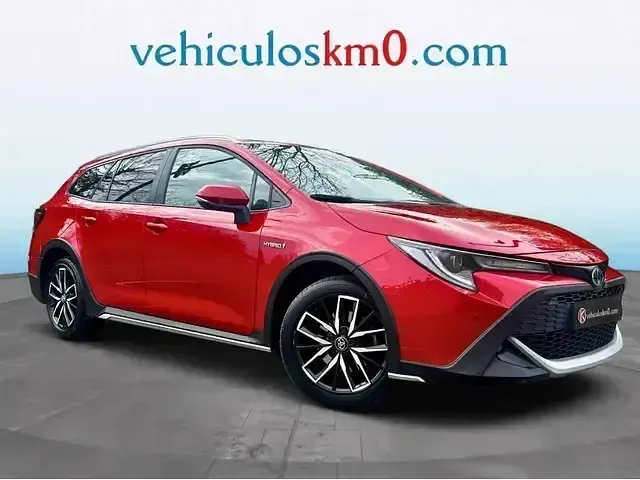 Usado Toyota Corolla Sport 180 CV (132 kW) 2021 Rojo Familiar