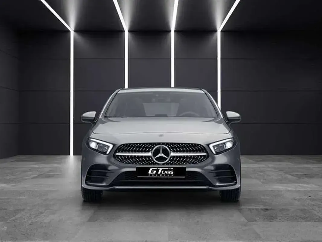 Usado Mercedes A200 AMG 163 CV (119 kW) 2022 Gris Berlina
