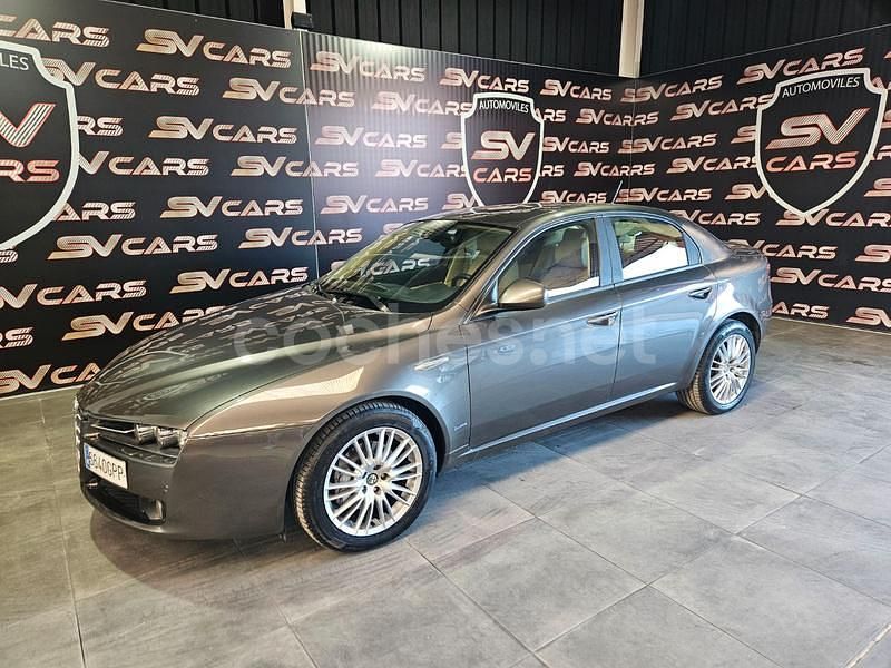 Usado Alfa Romeo 159 150 CV (110 kW) 2009 Gris / plata Berlina