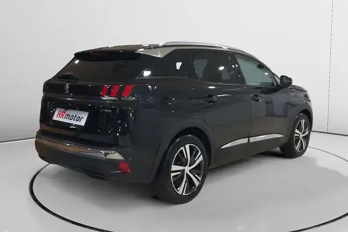 Usado Peugeot 3008 Allure 182 CV (133 kW) 2020 Negro SUV