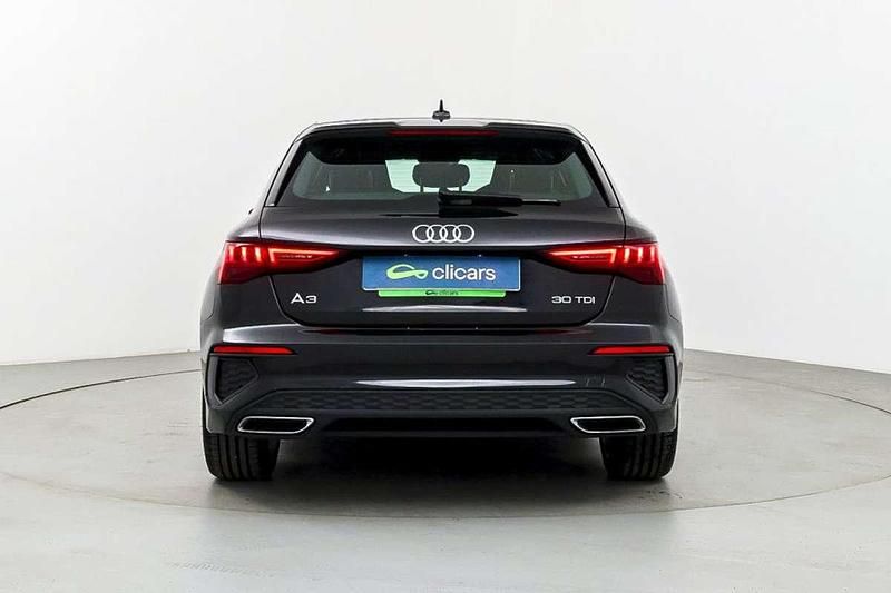 Usado Audi A3 Sportback S-Line 116 CV (85 kW) 2021 Negro Utilitario