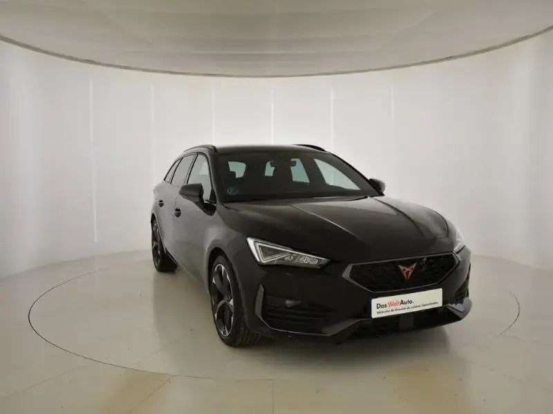 Usado Cupra Leon 150 CV (110 kW) 2024 Negro