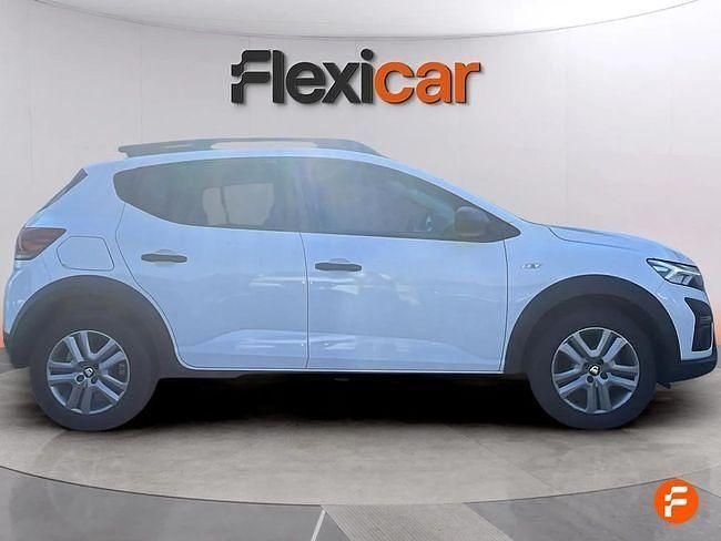 Usado Dacia Sandero Essentiel 91 CV (66 kW) 2022 Blanco Utilitario
