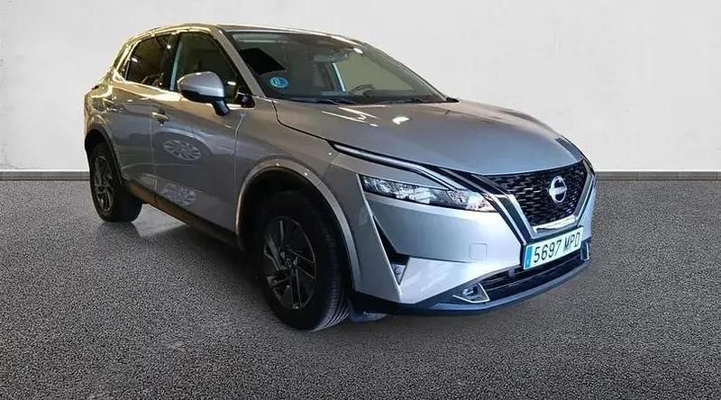 Usado Nissan Qashqai Acenta 158 CV (116 kW) 2024 Diamond silver (metalizado) SUV
