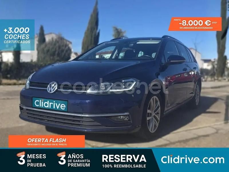 Usado VW Golf VII Advance 150 CV (110 kW) 2019 Azul Familiar