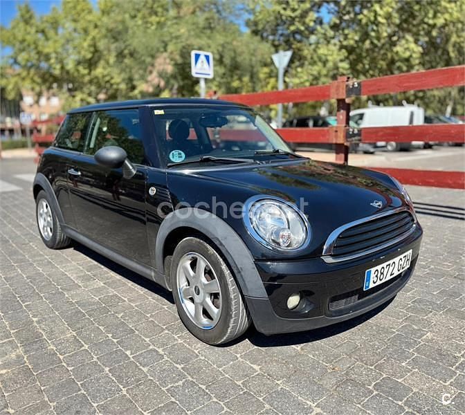 Usado Mini ONE 95 CV (69 kW) 2010 Marrón Utilitario