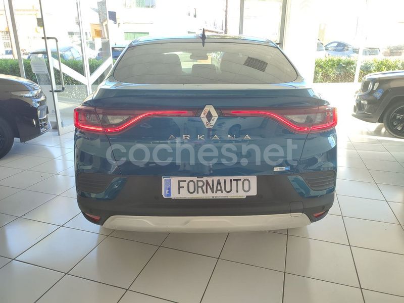 Usado Renault Arkana Zen 145 CV (106 kW) 2021 Verde SUV
