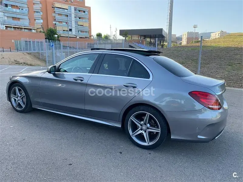 Używany Mercedes C200 136 KM (100 kW) 2016 Szary Sedan/Limuzyna