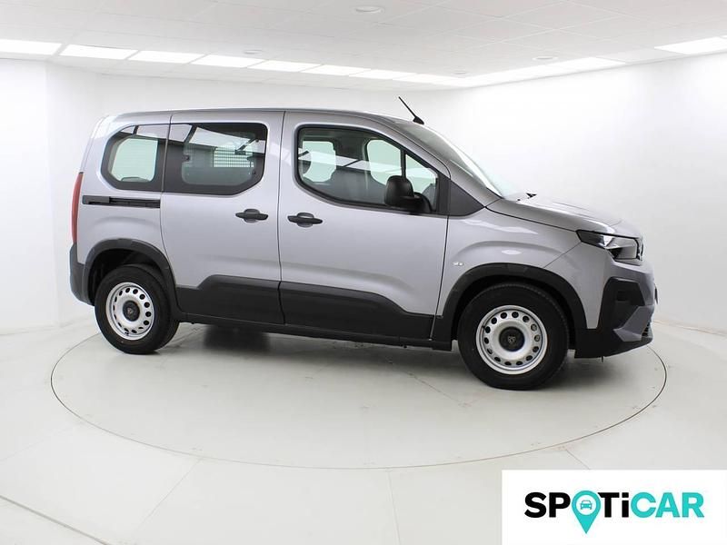 Usado Peugeot Rifter Business-Line 110 CV (80 kW) 2024 Gris Monovolumen