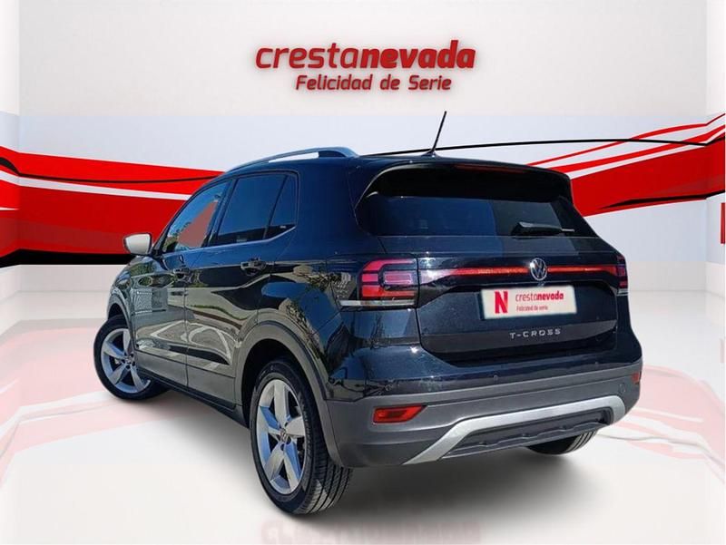 Usado VW T-Cross Sportline 150 CV (110 kW) 2022 Negro SUV