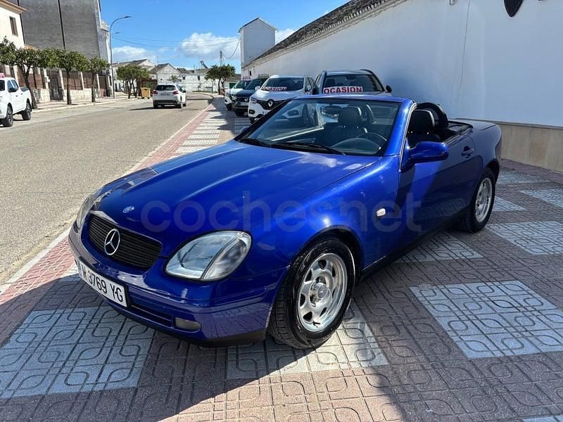 Usado Mercedes SLK200 136 CV (100 kW) 1999 Azul Descapotable