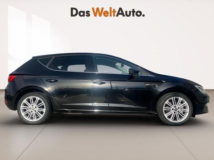 Usado Seat Leon XCELLENCE 150 CV (110 kW) 2020 Negro