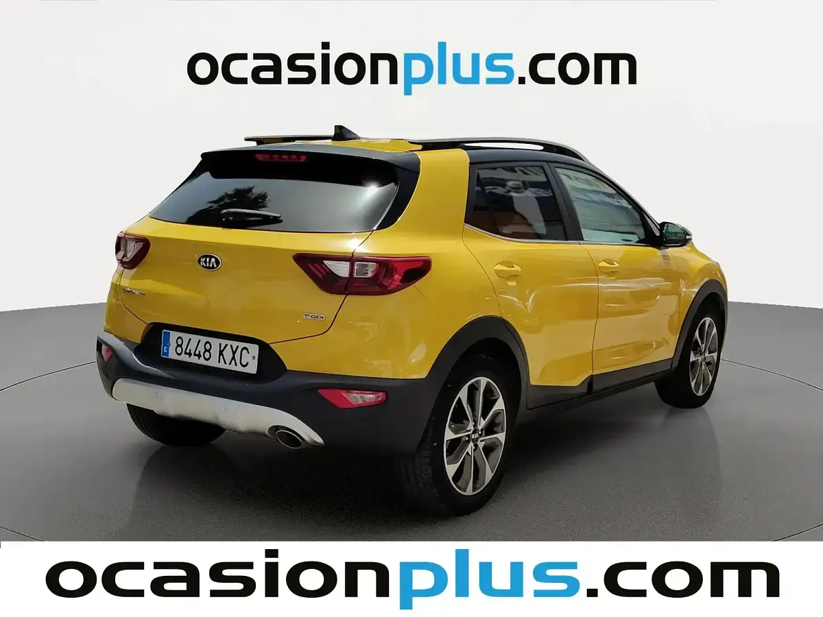 Usado Kia Stonic 100 CV (73 kW) 2019 Amarillo SUV