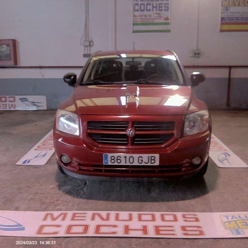 Burdeos Usado 2008 Dodge Caliber SXT SUV | 5800 € (Precio justo) - Imagen 1/4