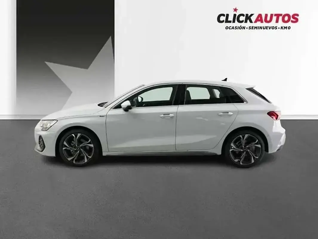 Usado Audi A3 S-Line 116 CV (85 kW) 2025 Blanco Berlina