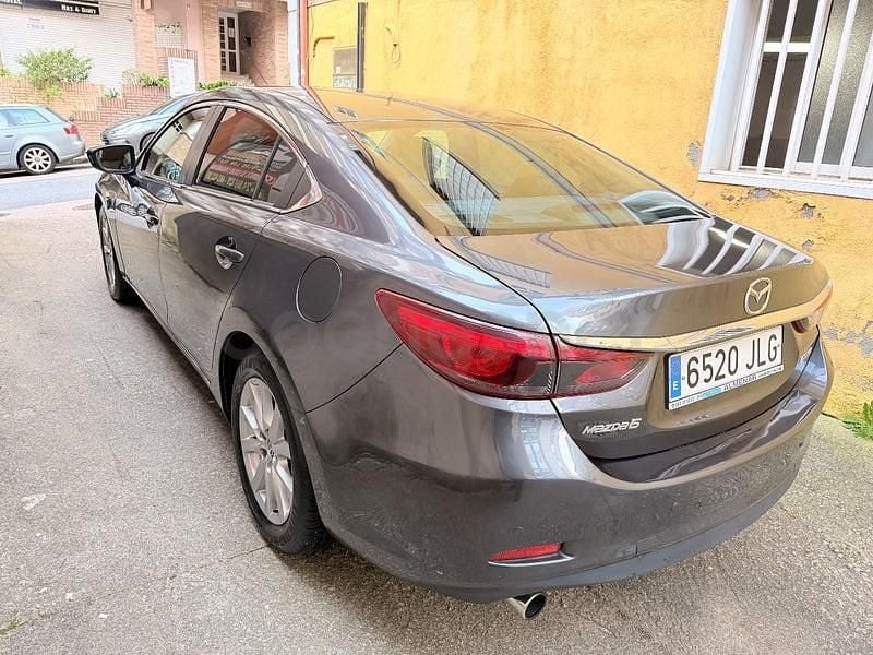 Usado Mazda 6 Luxury 150 CV (110 kW) 2016 Gris / plata Berlina