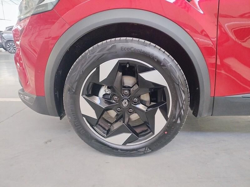 Usado Renault Captur Techno 90 CV (66 kW) 2024 Rojo SUV